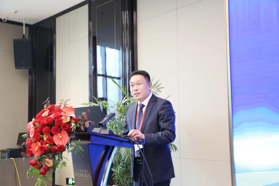 Mr. Zheng Chunyang, general manager of ARIT, delivered a welcome speech